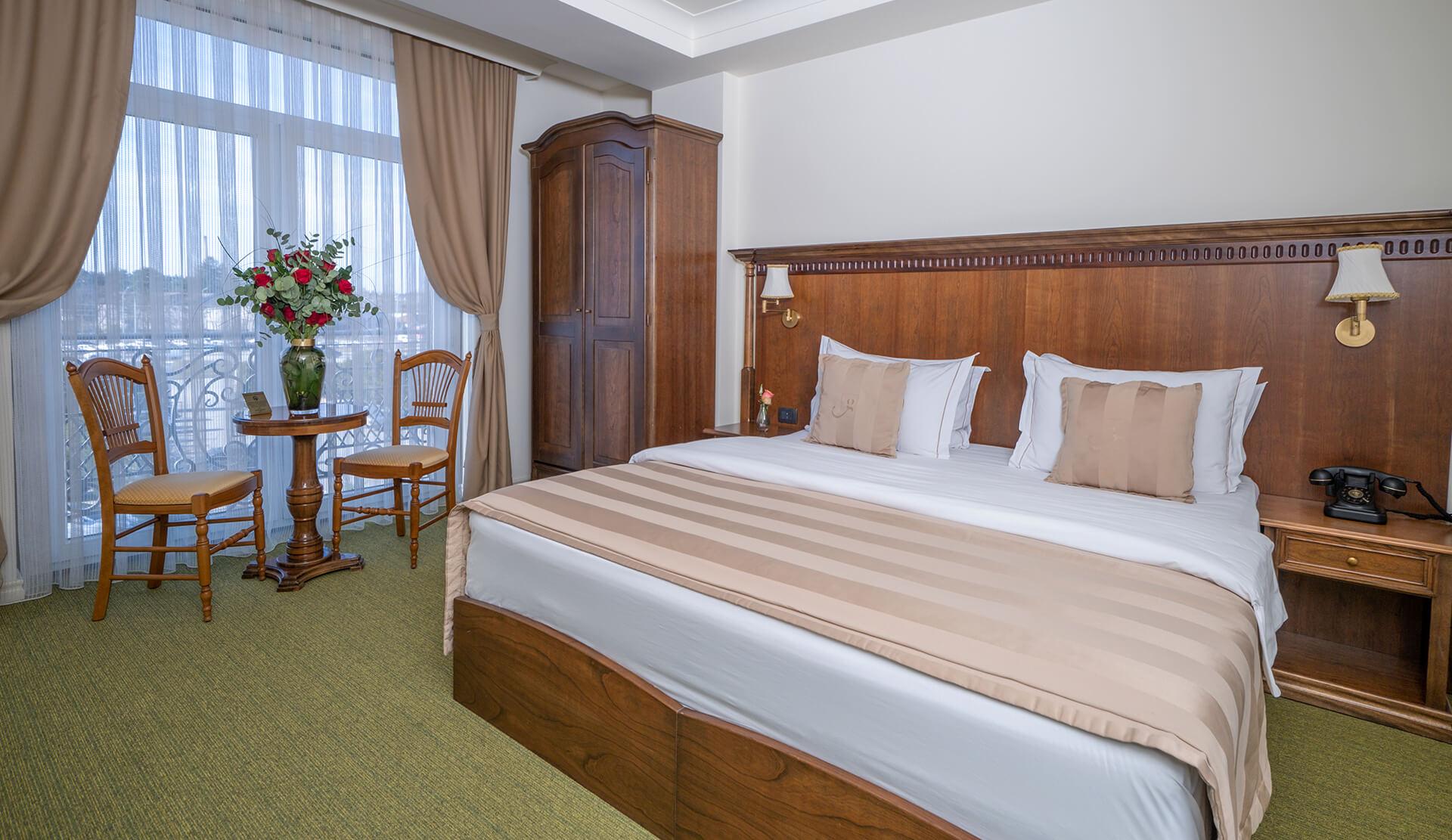 Hotel Garden Prishtinë Ngoại thất bức ảnh