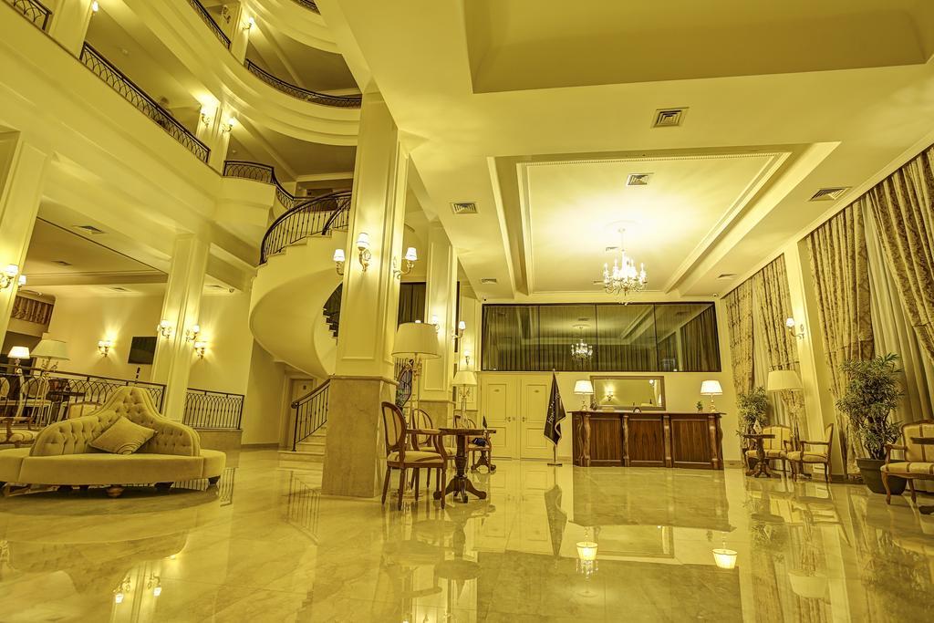 Hotel Garden Prishtinë Ngoại thất bức ảnh