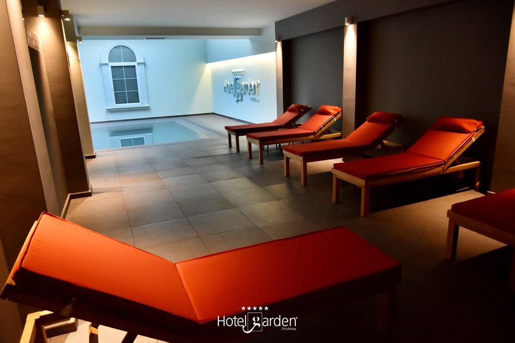 Hotel Garden Prishtinë Ngoại thất bức ảnh