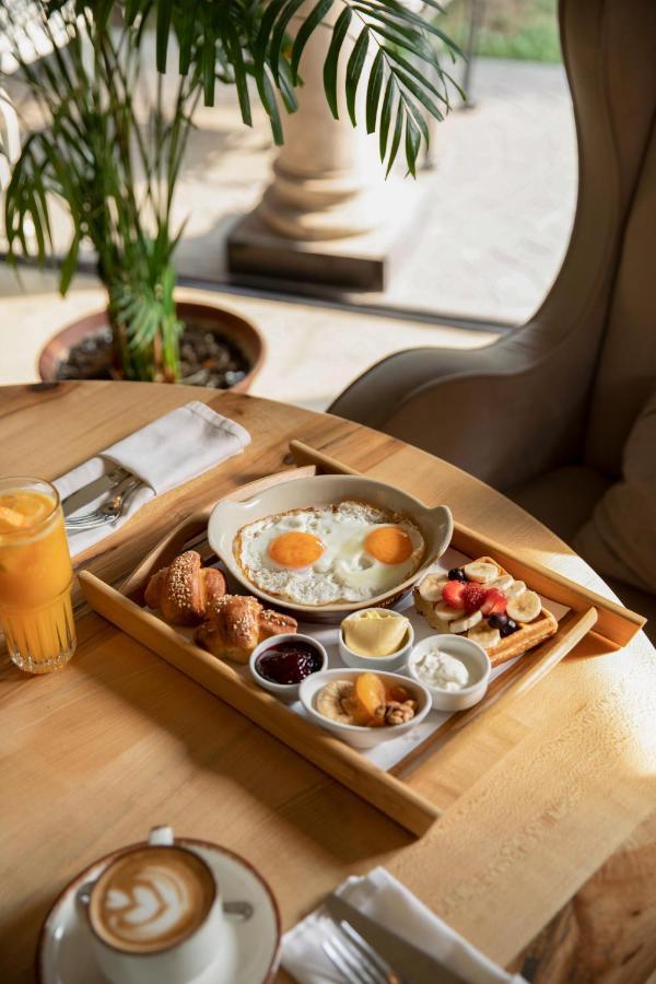 Hotel Garden Prishtinë Ngoại thất bức ảnh