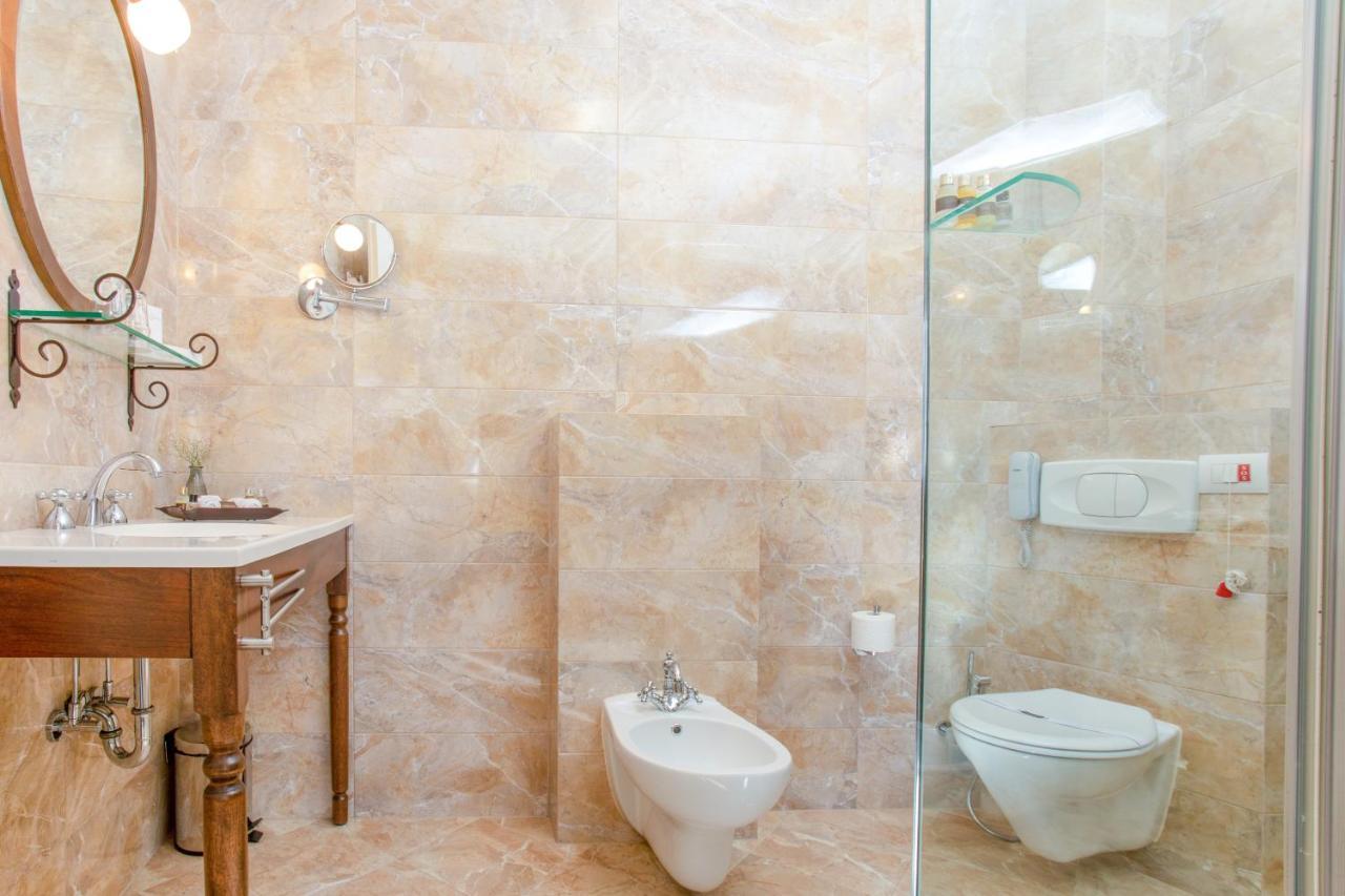 Hotel Garden Prishtinë Ngoại thất bức ảnh